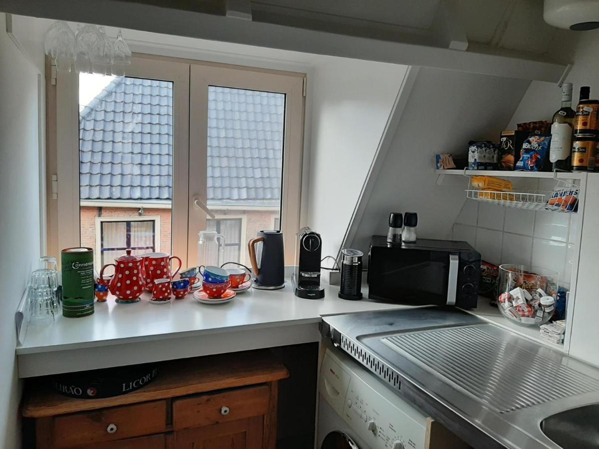 Logement Het Herenwaltje ลีวาร์เดิน ภายนอก รูปภาพ
